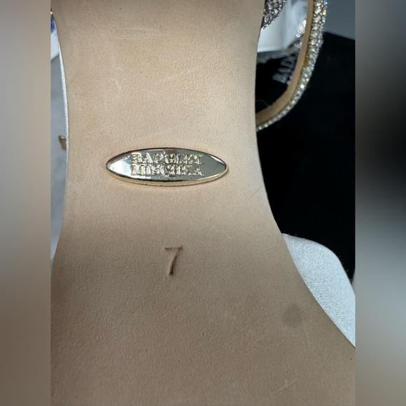 NIB- Badgley Mischka white Sacred Embellished Ankle Strap Pumps - Picture 6 of 7